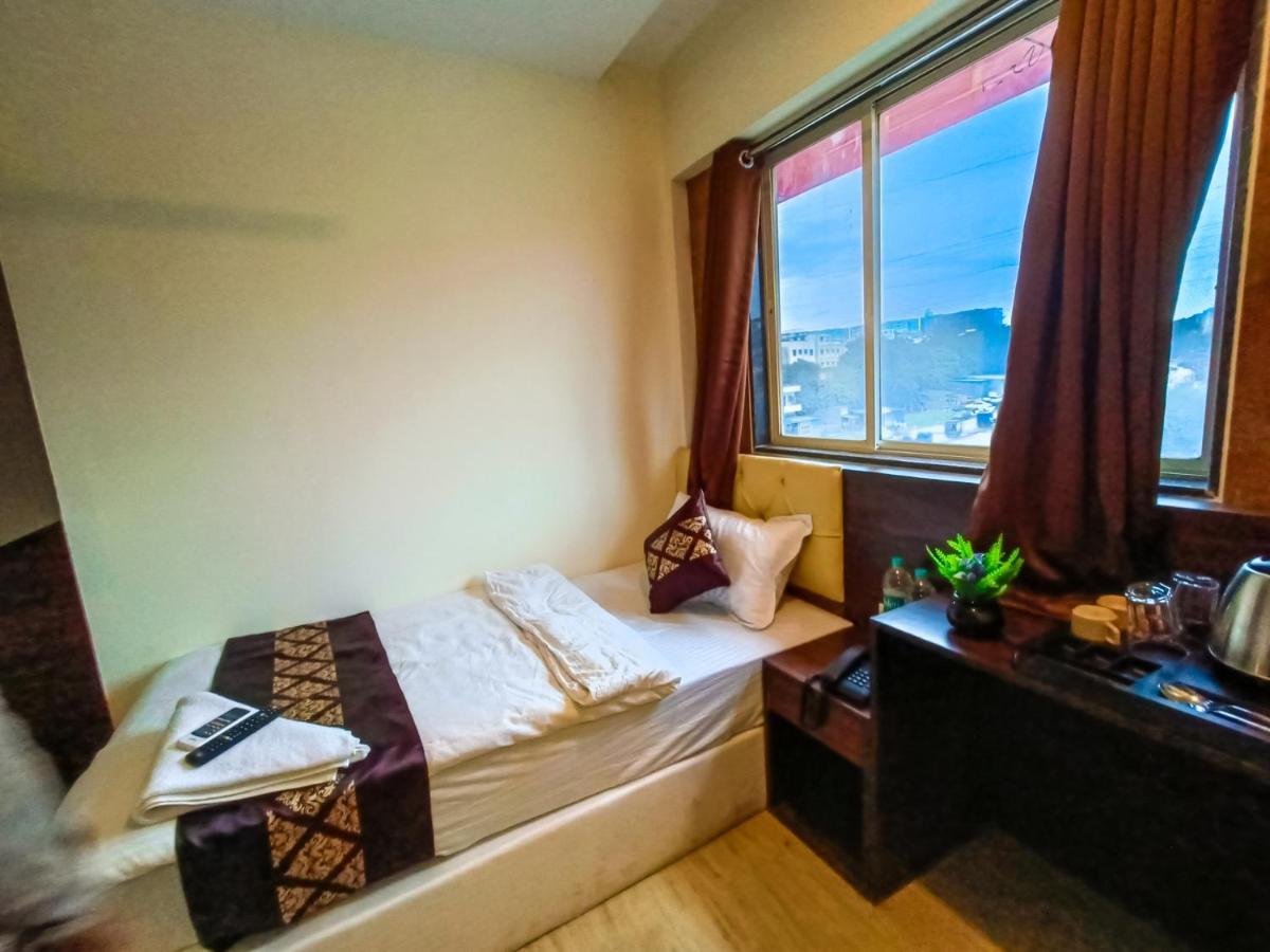 City Air Pune Zewnętrze zdjęcie