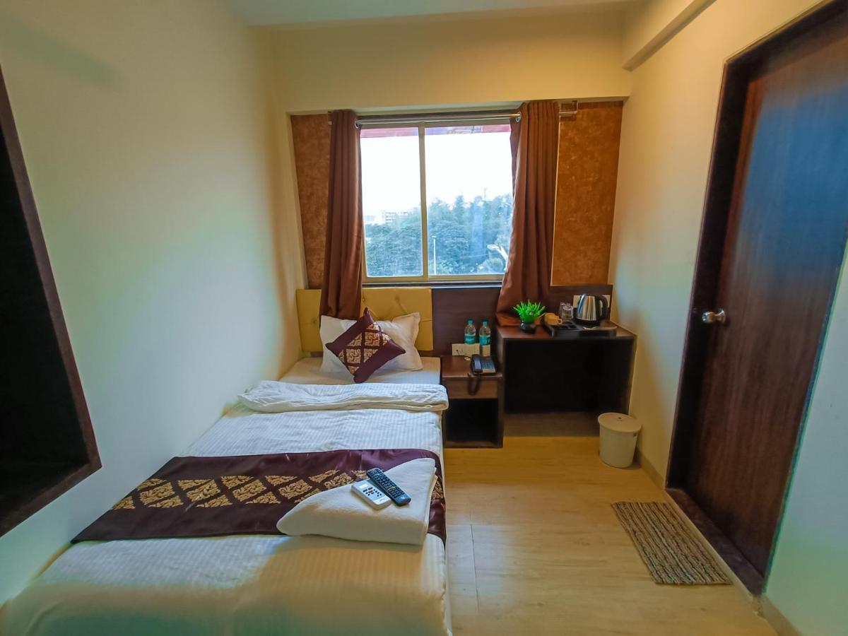 City Air Pune Zewnętrze zdjęcie